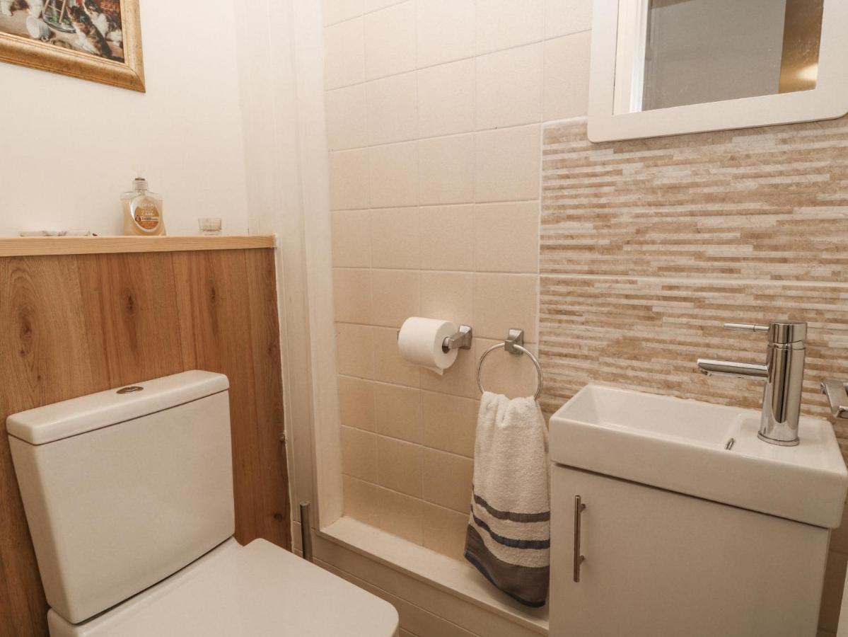 9 Manorcombe Bungalows Callington Buitenkant foto